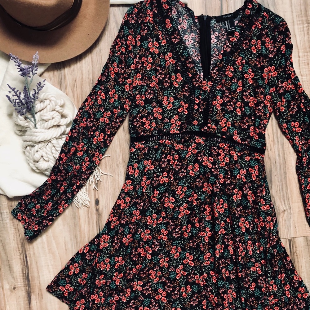 Cute Floral Long Sleeve Fall Dress